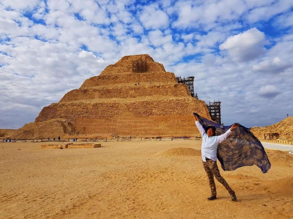 Pyramids Express View Hotel Kafret el-Gabal Exterior photo